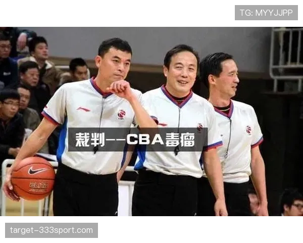 篮球快攻犯规怎么判？裁判认定标准详解